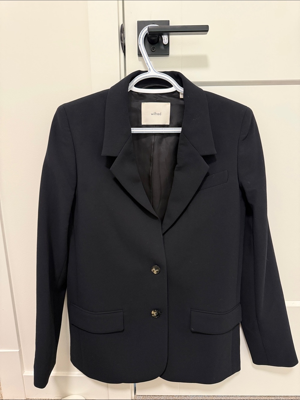 Aritzia Wilfred Black Classic Notch Lapel Blazer